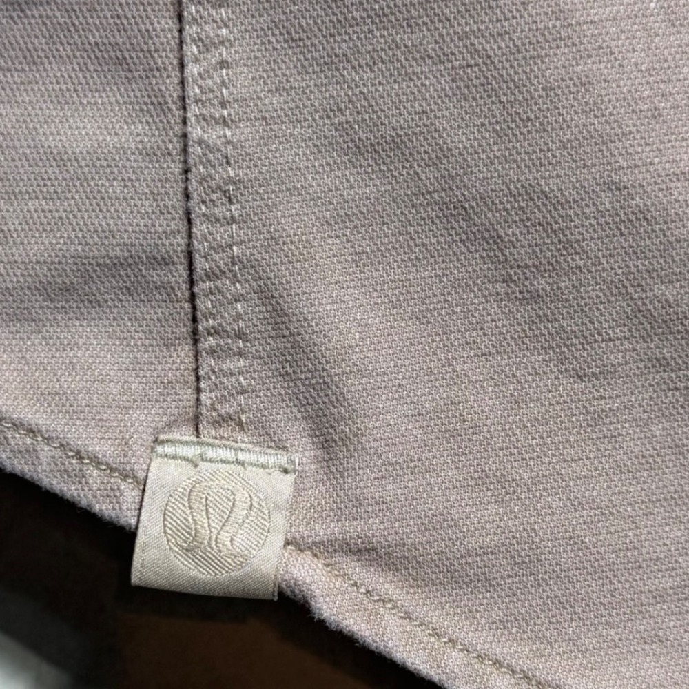 Lululemon Commission Long Sleeve Shirt Tan Taupe Button Down Mens XXL - Picture 2 of 4
